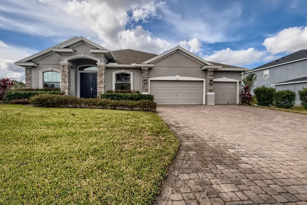 2416 MELROSE STREET WINTER HAVEN, FL 33881