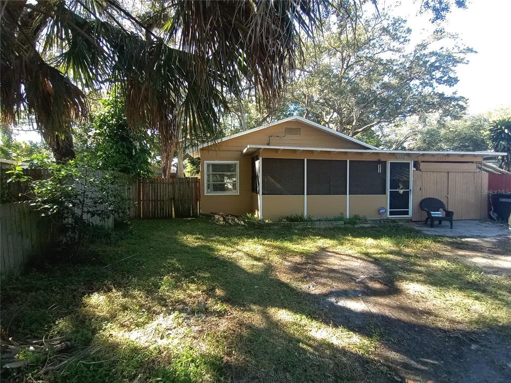1352 S MICHIGAN AVENUE CLEARWATER, FL 33756