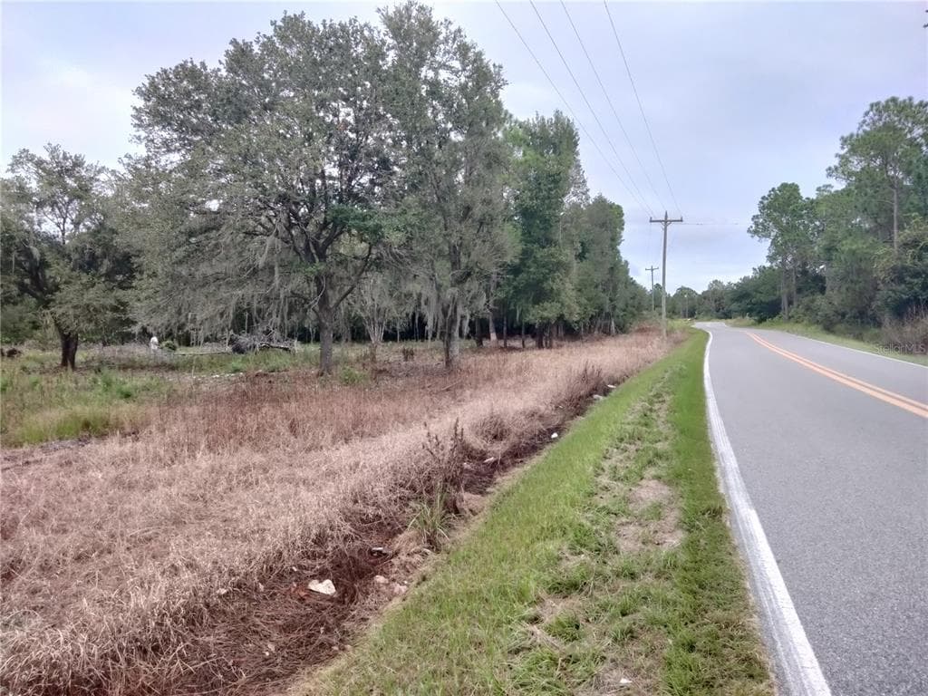 DAWES ROAD FROSTPROOF, FL 33843