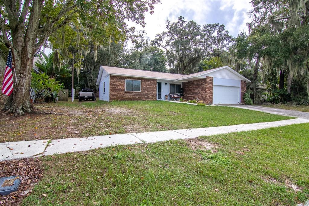 911 MOOK STREET BRANDON, FL 33510