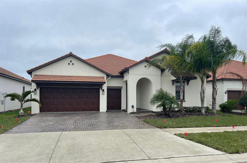 16829 BANNER SHELL PLACE WIMAUMA, FL 33598