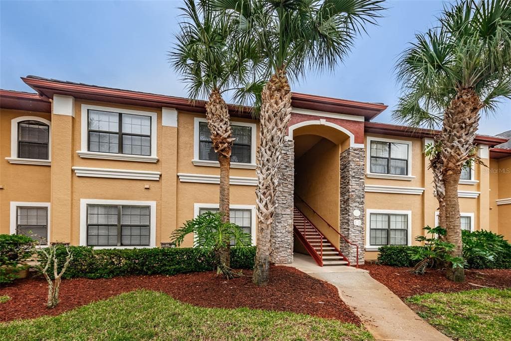 2262 CHIANTI PLACE UNIT 522 PALM HARBOR, FL 34683