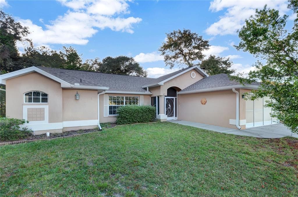 3083 DUMAS AVENUE SPRING HILL, FL 34609