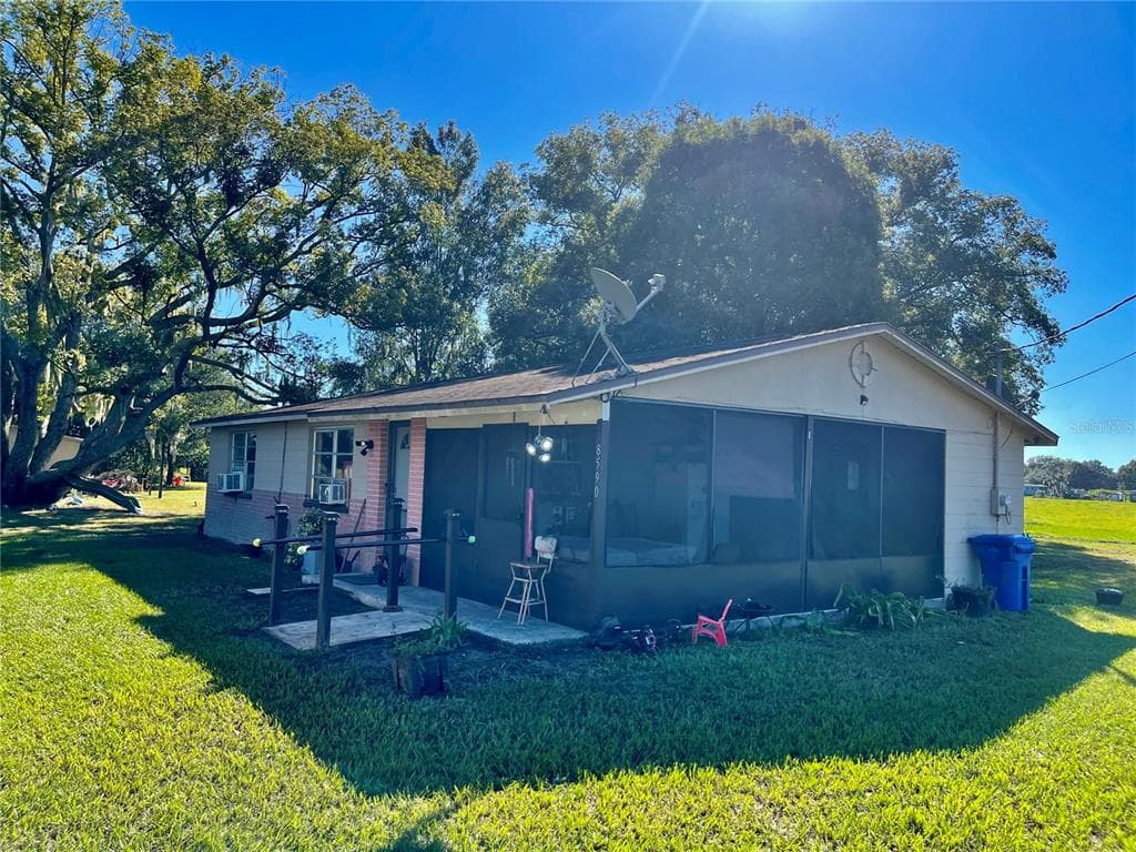 8590 PURVIS ROAD LITHIA, FL 33547
