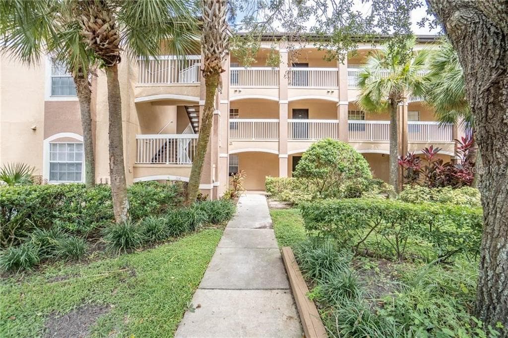 14001 FAIRWAY ISLAND DRIVE UNIT 532 ORLANDO, FL 32837