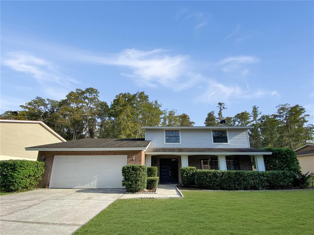 15713 GARDENSIDE LANE TAMPA, FL 33624