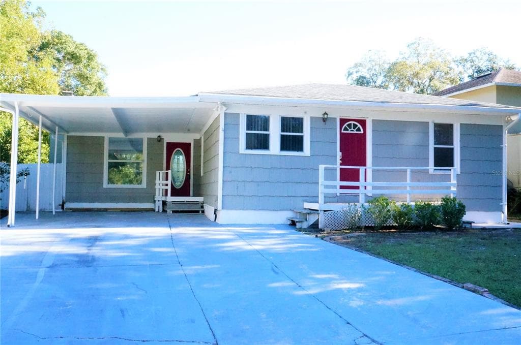 5930 PAPPILLION LANE HOLIDAY, FL 34690