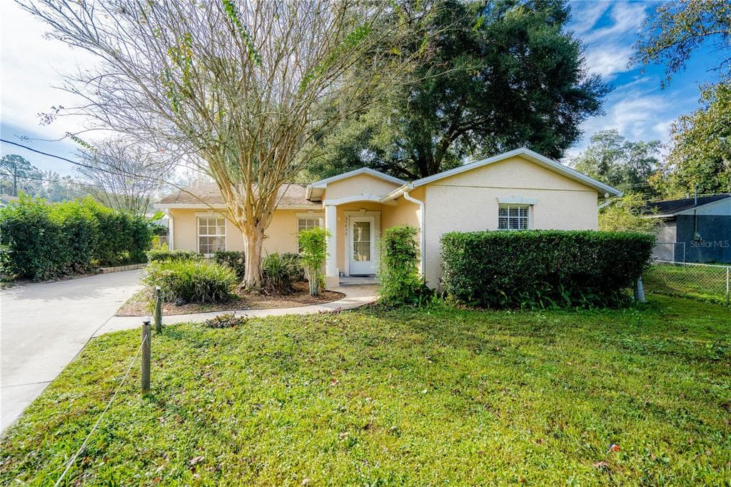 35836 OLD CLINTON AVENUE DADE CITY, FL 33525