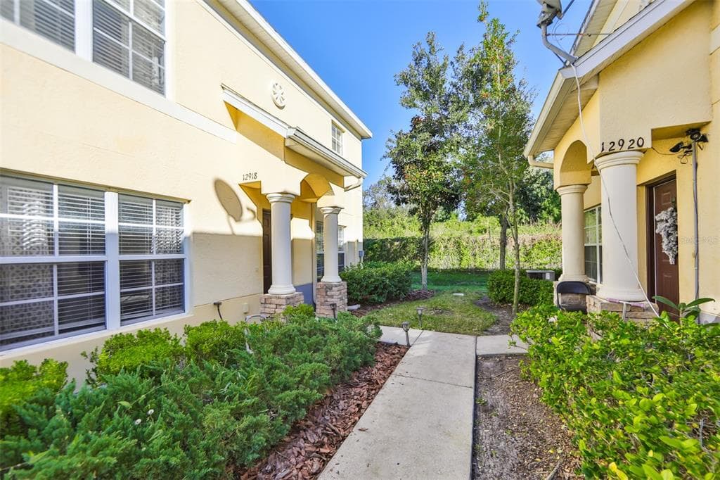 12918 TRADE PORT PLACE RIVERVIEW, FL 33579