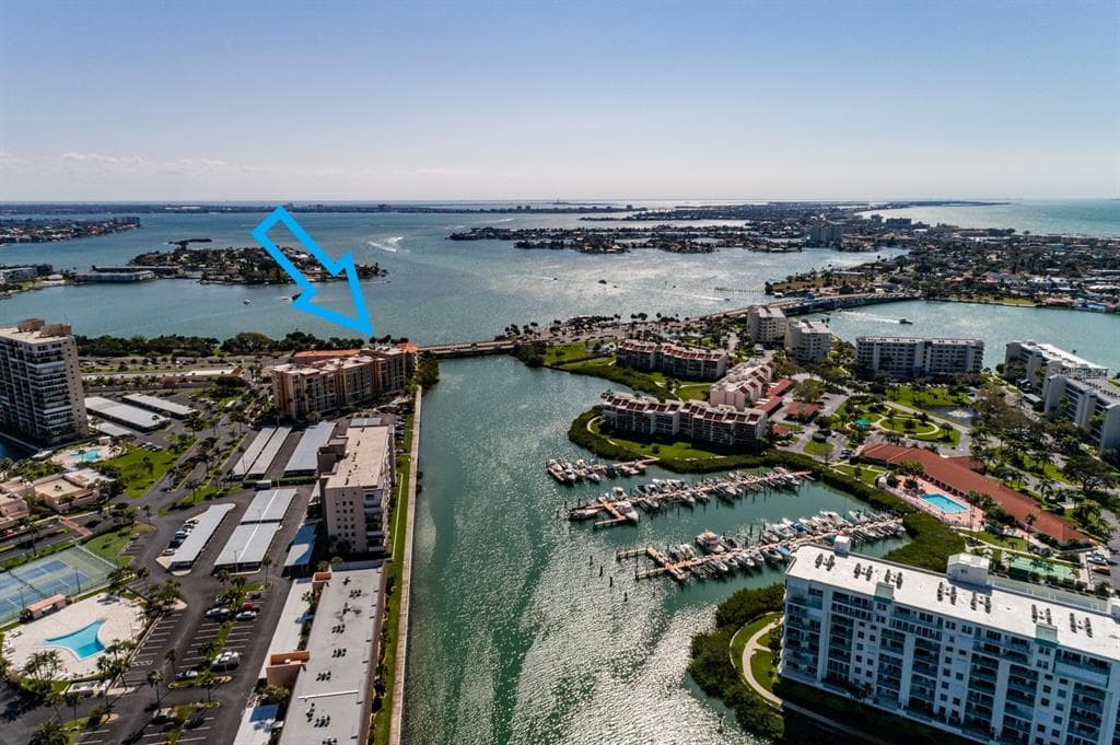 7400 SUN ISLAND DRIVE S UNIT 803 SOUTH PASADENA, FL 33707