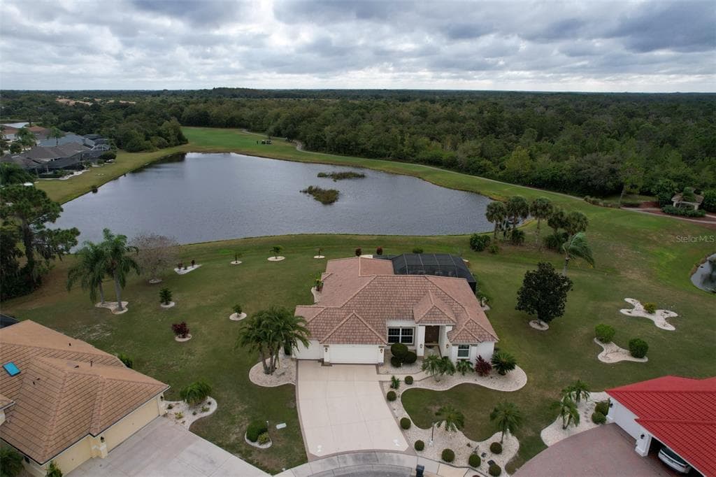 1101 SIGNATURE DRIVE SUN CITY CENTER, FL 33573