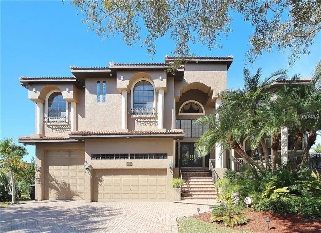 124 LEEWARD ISLAND CLEARWATER, FL 33767