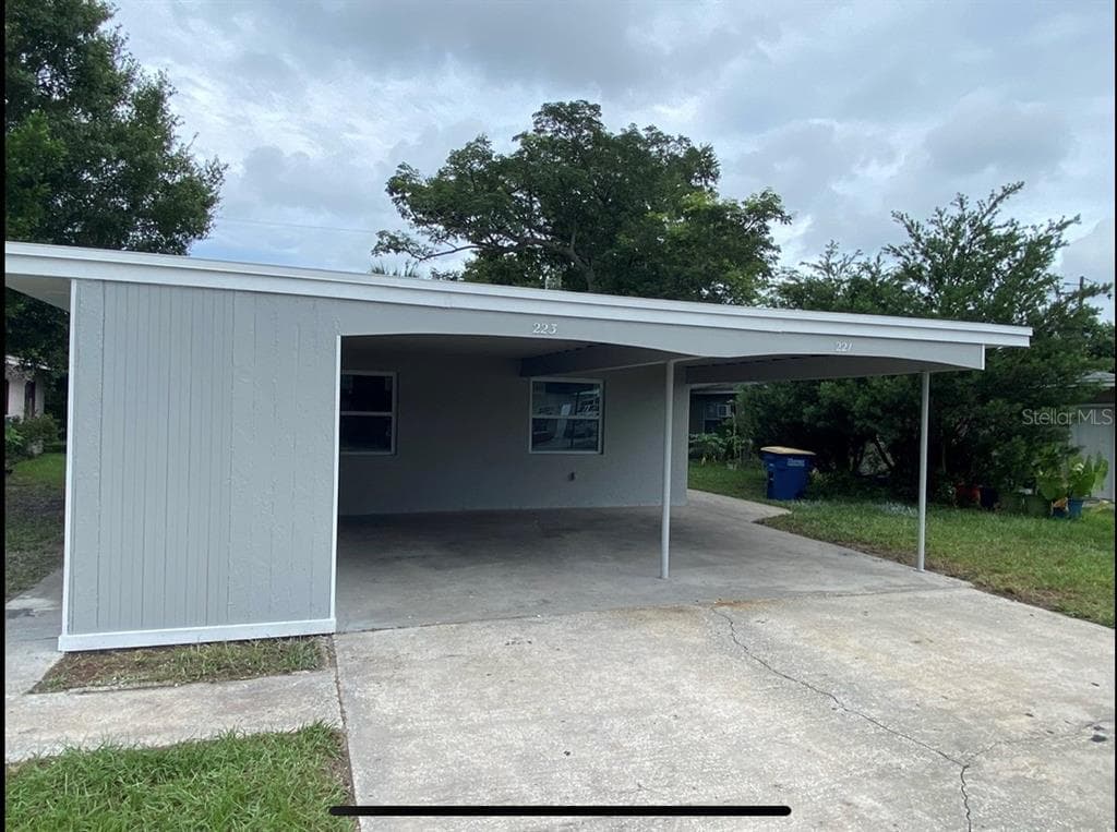 221 N SATURN AVENUE CLEARWATER, FL 33755