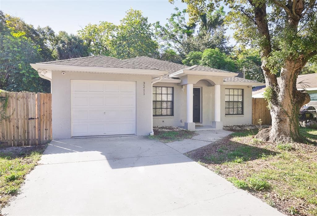 3211 E CARACAS STREET TAMPA, FL 33610
