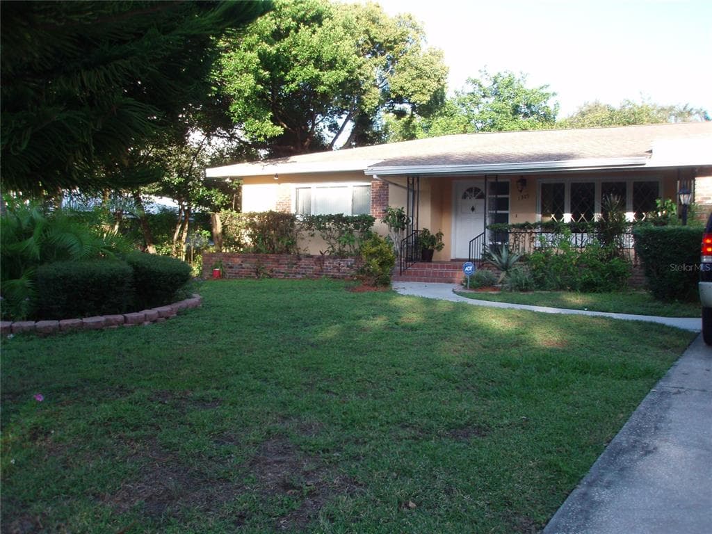 1309 WOODCREST AVENUE CLEARWATER, FL 33756
