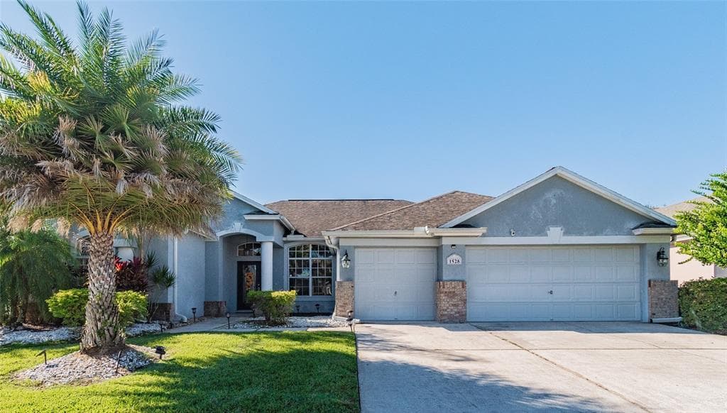 1528 CROOKED STICK DRIVE