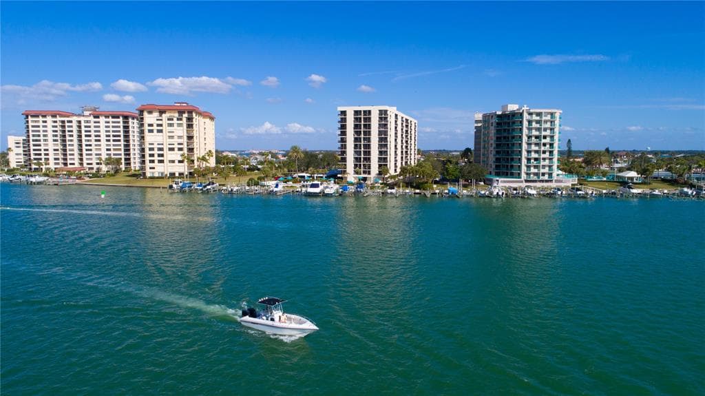 690 ISLAND WAY UNIT 1008 CLEARWATER, FL 33767