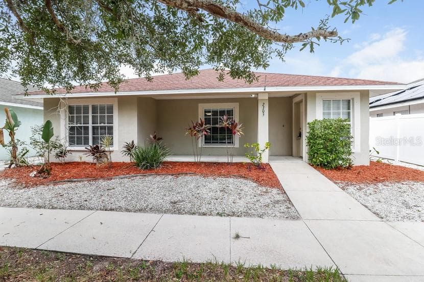 2305 UNITY VILLAGE DRIVE RUSKIN, FL 33570