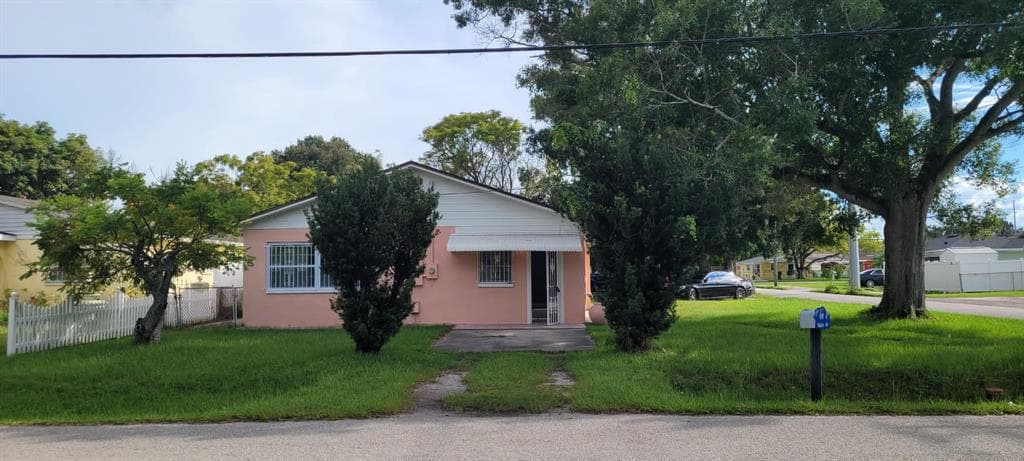 3224 W DOUGLAS STREET TAMPA, FL 33607