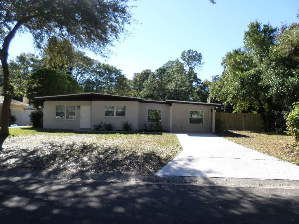 2814 W BROAD STREET TAMPA, FL 33614