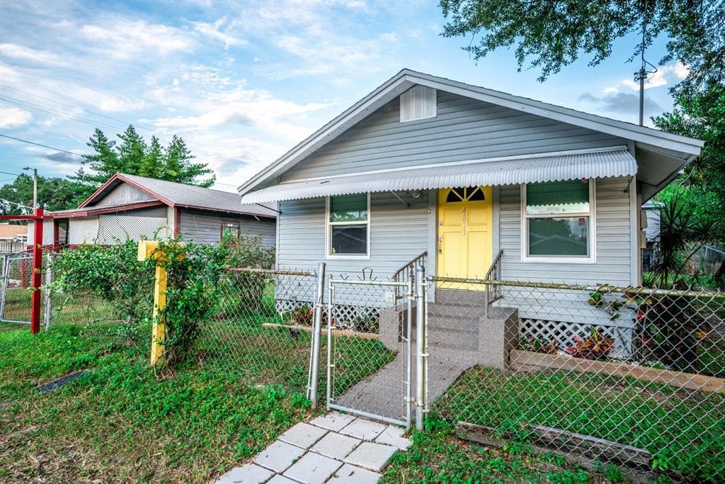4811 N 30TH STREET TAMPA, FL 33610