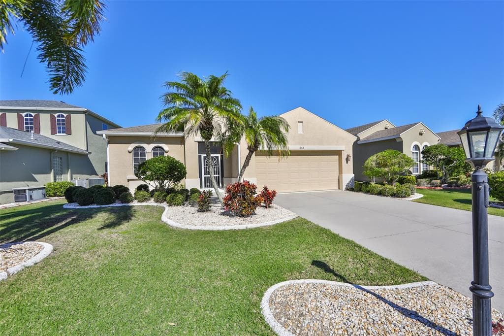 443 NOBLE FAIRE DRIVE SUN CITY CENTER, FL 33573