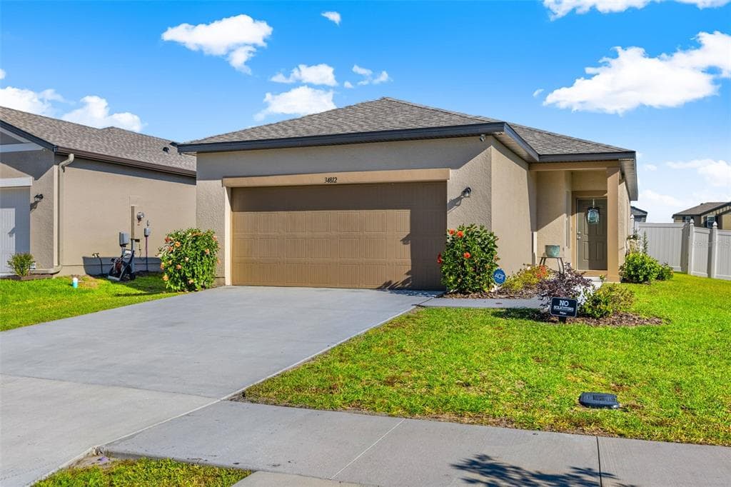 34812 DAISY MEADOW LOOP ZEPHYRHILLS, FL 33541