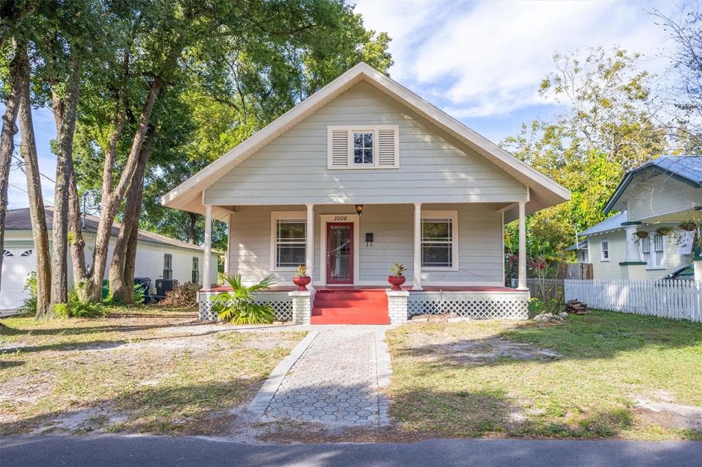 1006 E CURTIS STREET TAMPA, FL 33603