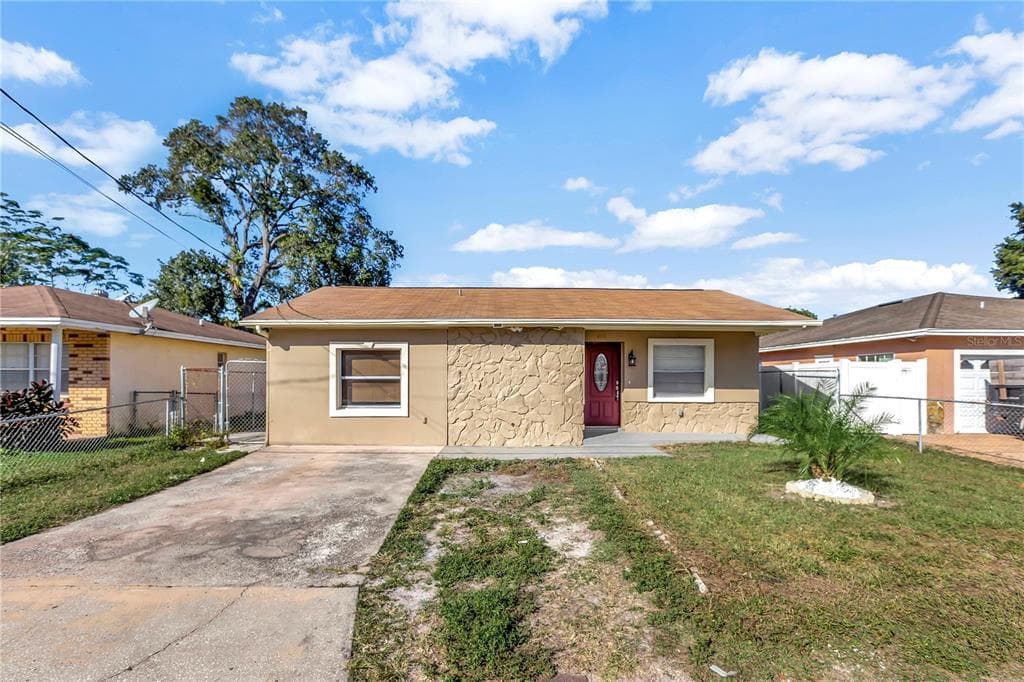 3107 W CREST AVENUE TAMPA, FL 33614