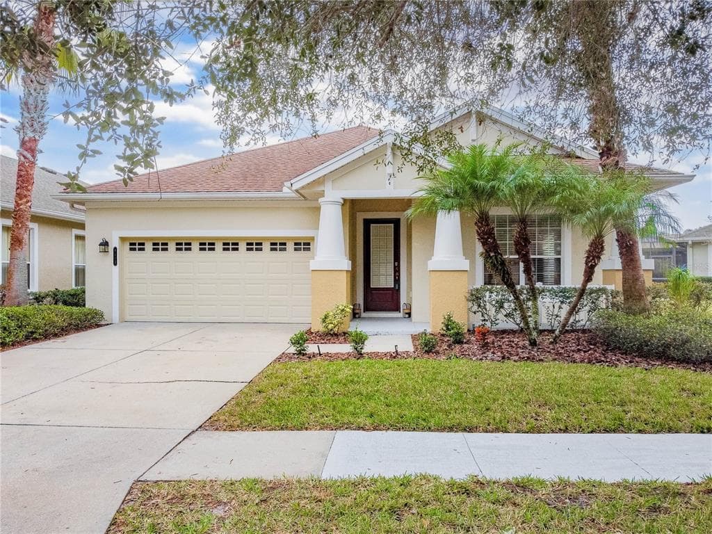 8113 HAMPTON LAKE DRIVE TAMPA, FL 33647