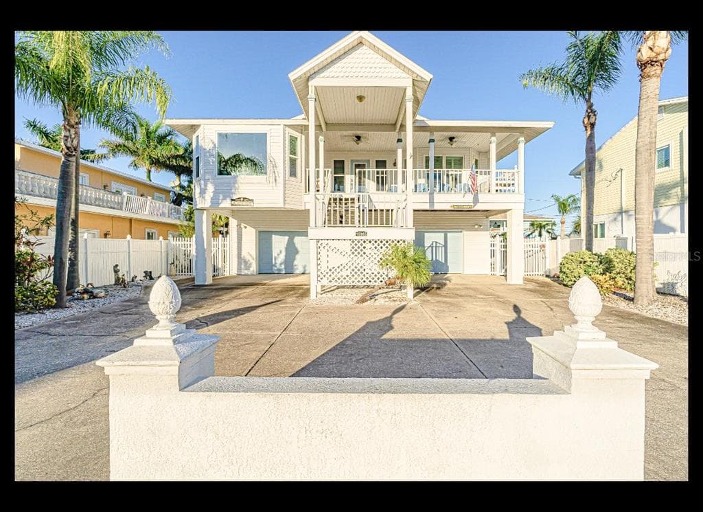 15905 GULF BOULEVARD REDINGTON BEACH, FL 33708