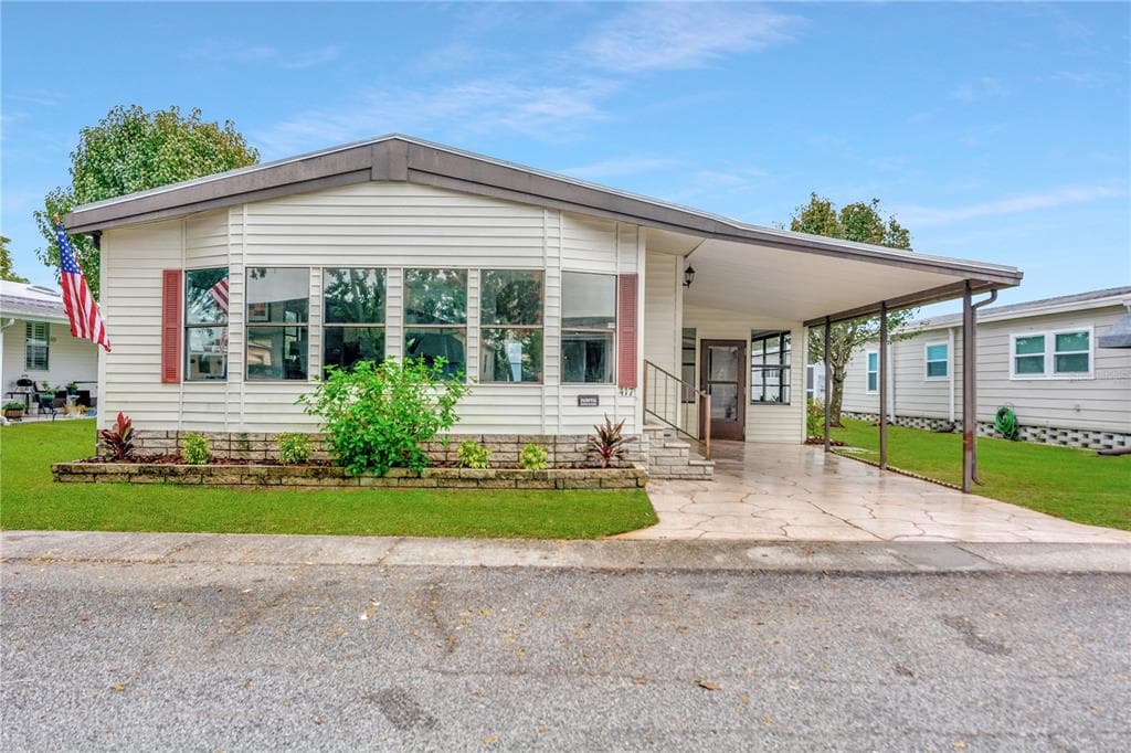 417 DOLPHIN DRIVE S OLDSMAR, FL 34677