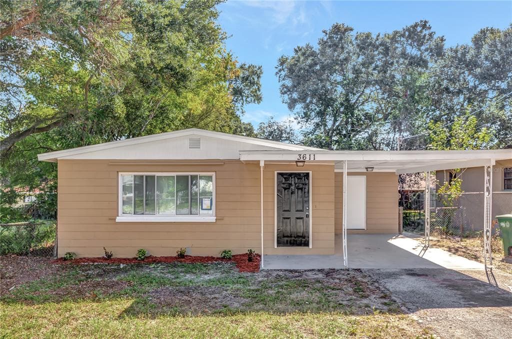 3611 E GROVE STREET TAMPA, FL 33610