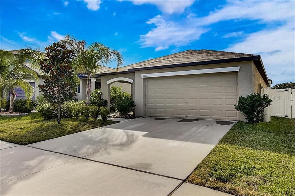 14836 CRESCENT ROCK DRIVE WIMAUMA, FL 33598