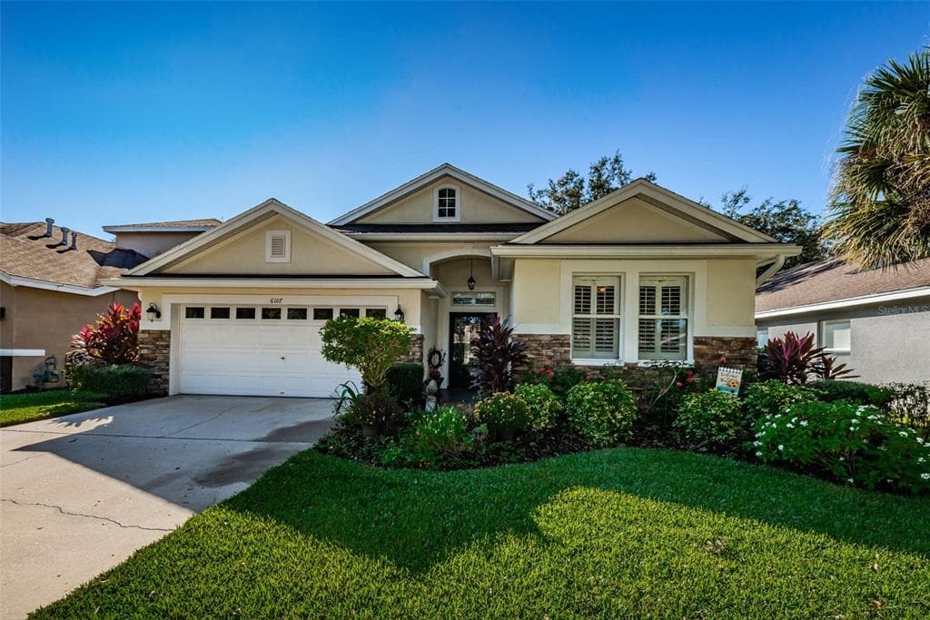 6107 GANNETDALE DRIVE LITHIA, FL 33547