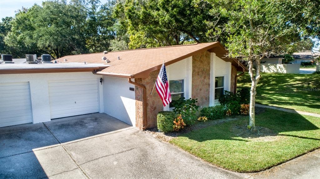 2280 SHELLY DRIVE UNIT D PALM HARBOR, FL 34684
