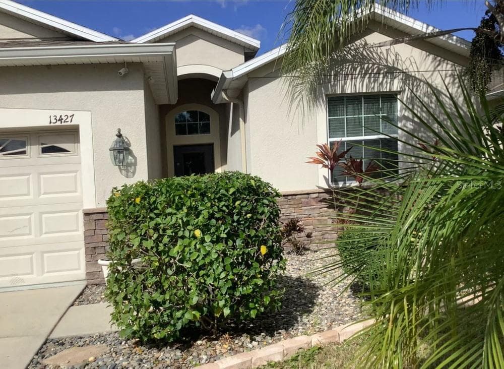 13427 GRAHAM YARDEN DRIVE RIVERVIEW, FL 33579
