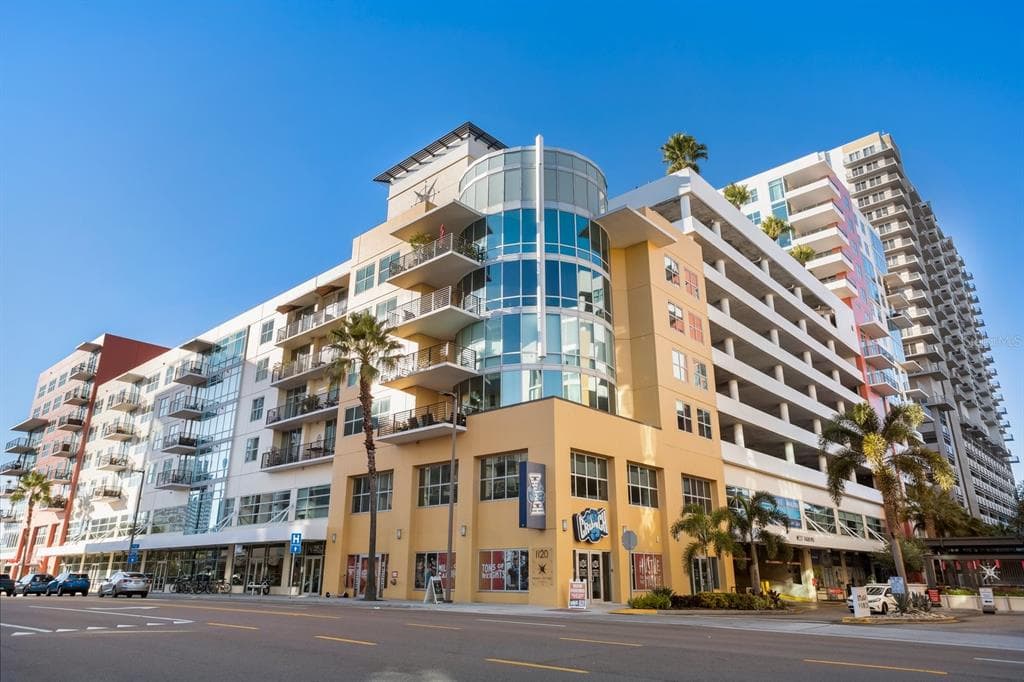 1120 E KENNEDY BOULEVARD UNIT 926 TAMPA, FL 33602