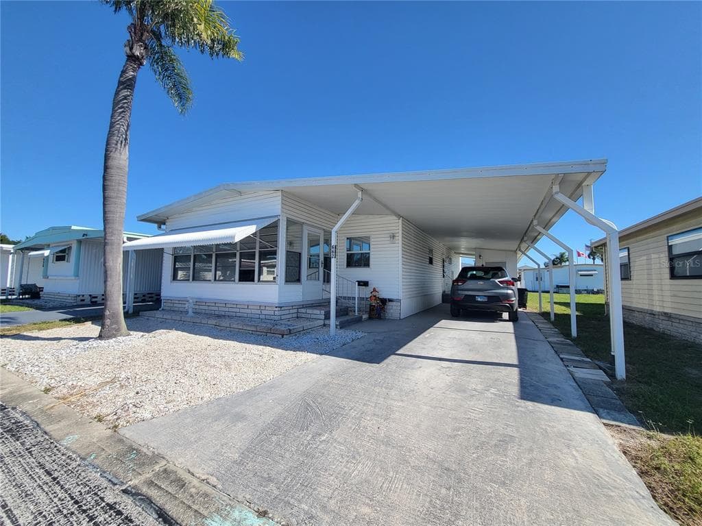 662 54TH LANE S UNIT 151 GULFPORT, FL 33707
