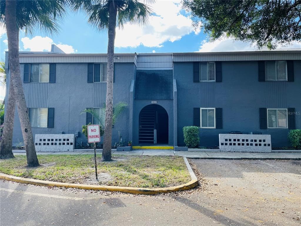 3822 CORTEZ DRIVE UNIT D TAMPA, FL 33614