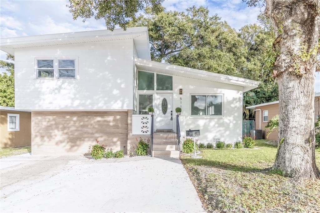 5115 16TH STREET N ST PETERSBURG, FL 33703