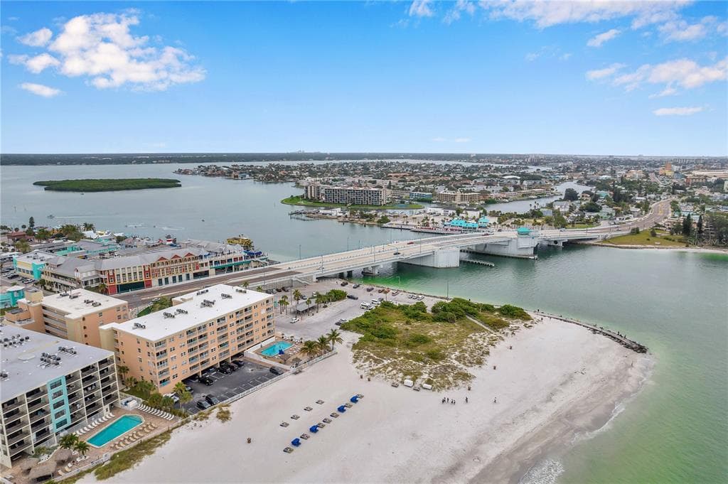 12901 GULF LANE UNIT 404 MADEIRA BEACH, FL 33708