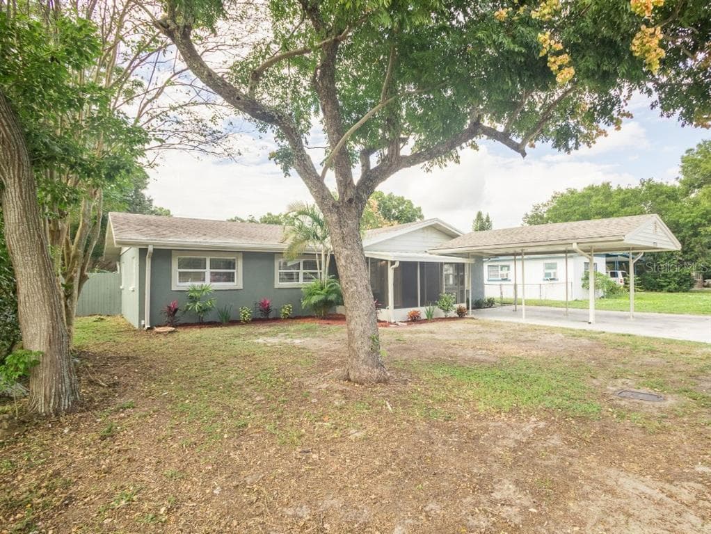 1735 S CIVITAN AVENUE LAKELAND, FL 33801
