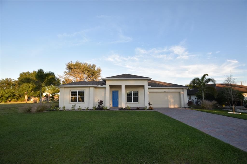 2096 MAZATLAN ROAD PUNTA GORDA, FL 33983