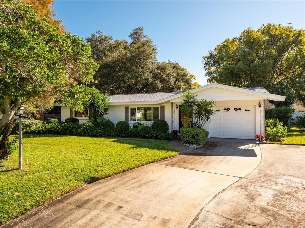 11690 75TH AVENUE SEMINOLE, FL 33772