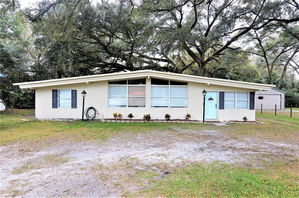 34796 GARDENIA WAY RIDGE MANOR, FL 33523