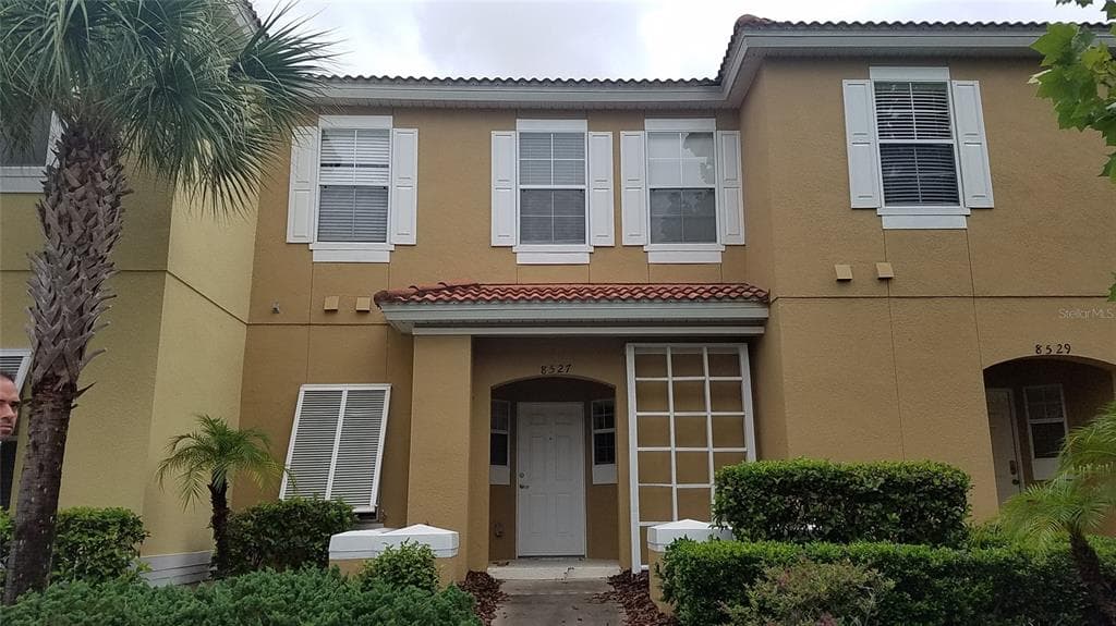 8527 BAY LILLY LOOP KISSIMMEE, FL 34747