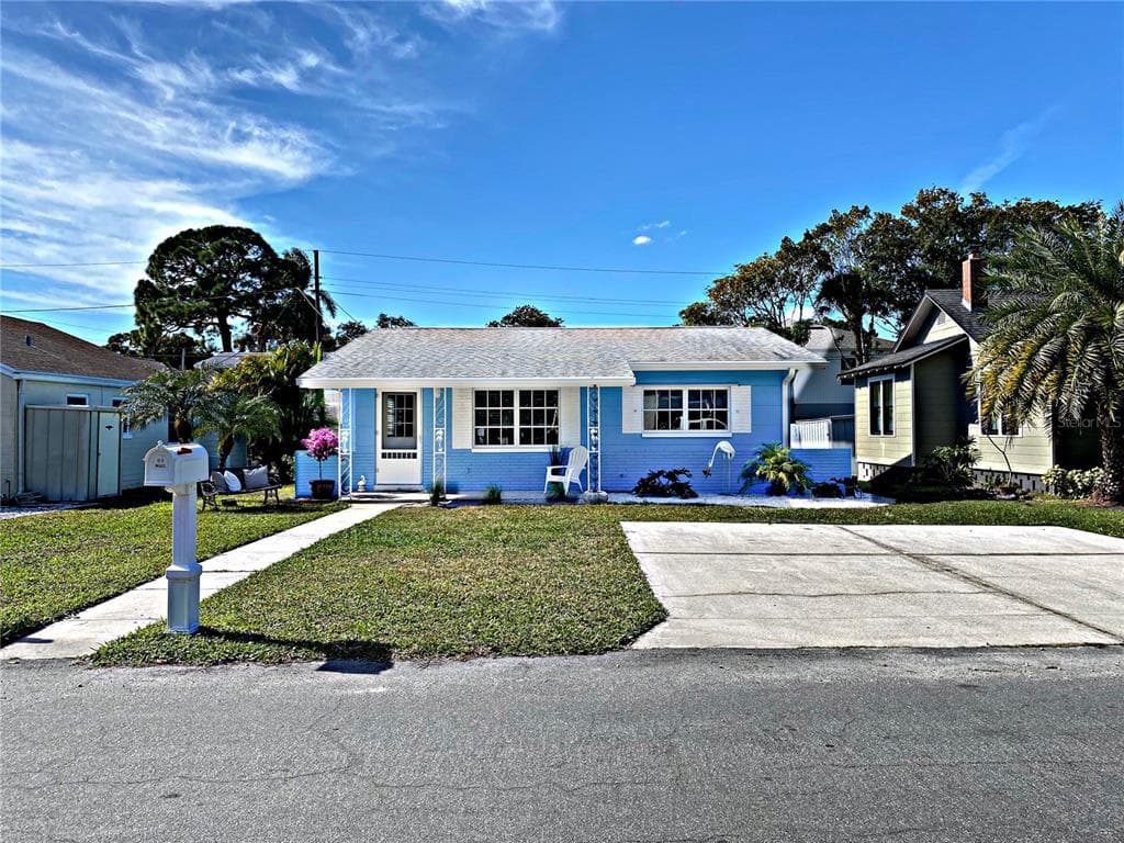 2831 CLINTON STREET S GULFPORT, FL 33707