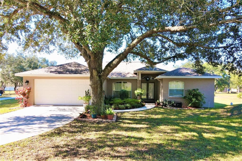 7443 DRIFTING SAND DRIVE WESLEY CHAPEL, FL 33544