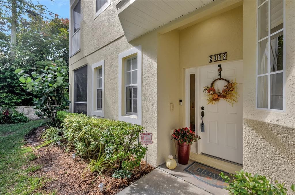 98 S HIGHLAND AVENUE UNIT 2102 TARPON SPRINGS, FL 34689